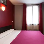 Hipotel Belleville Gare De L'est فندق