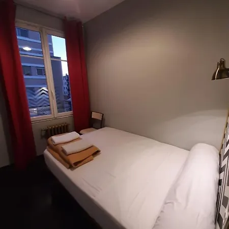 Hipotel Belleville Gare De L'est Otel 2*