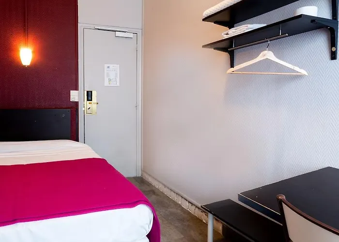 Hipotel Belleville Gare De L'est Hotel 2*