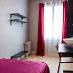 Hotel Hipotel Belleville Gare De L'est Paris