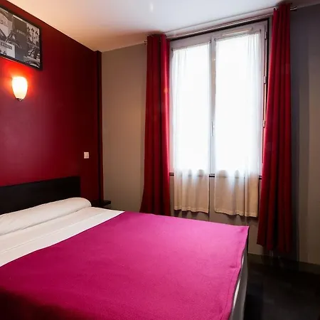 Hipotel Belleville Gare De L'est פריז